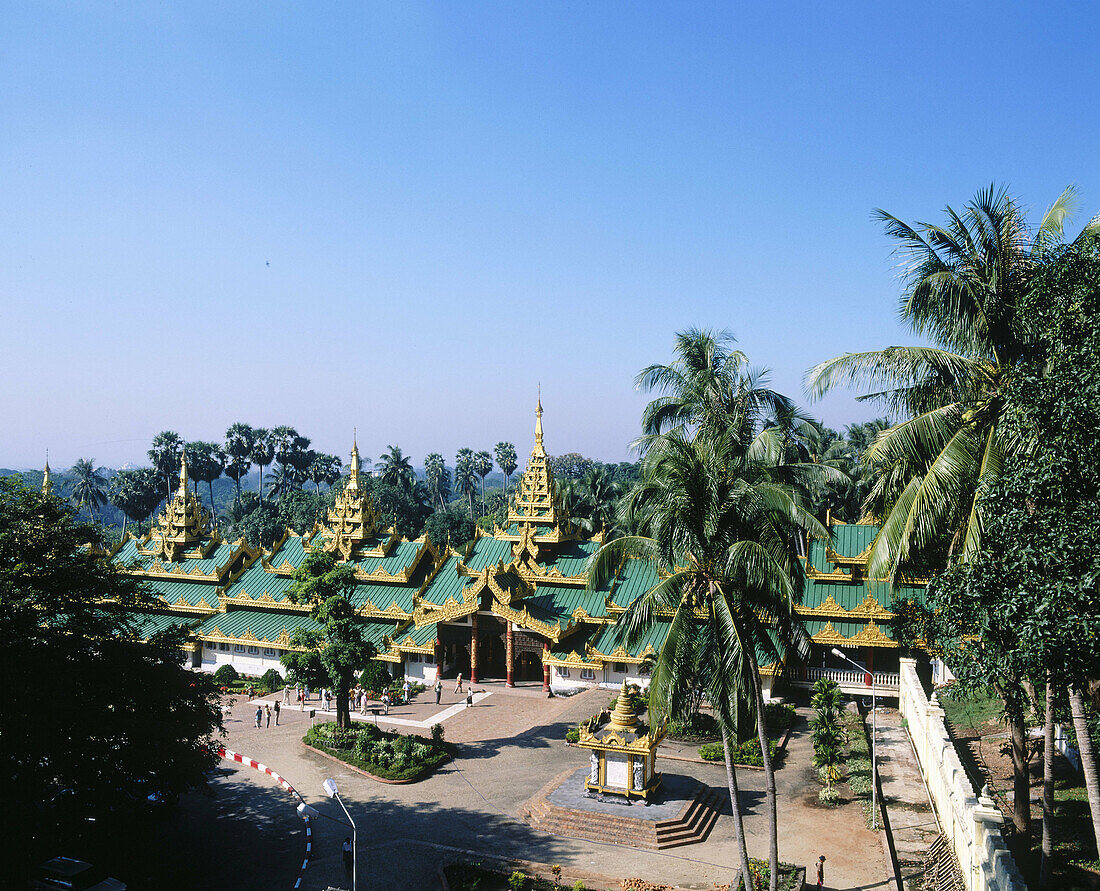 Shwedagon Pagoda. Yangoon. Myanmar