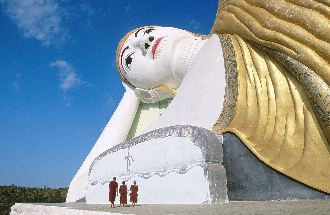 Giant Buddha statue. Monywa. Mandalay Division. Myanmar (Burma).