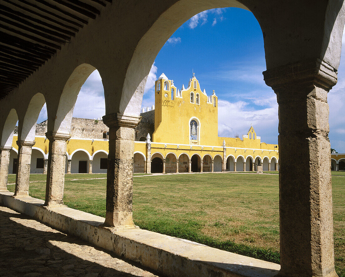 Convent of San Antonio de Padua, Izamal. Yucatán, Mexico