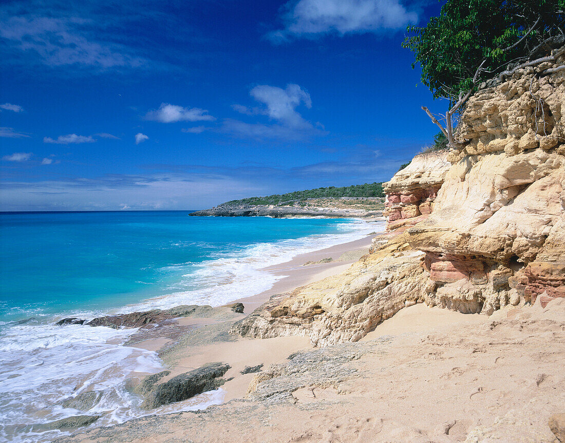 Coast at Sint Maarten. Caribbean