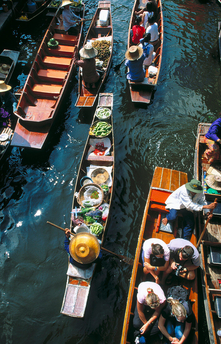 Damnoen Saduak Floating Market. Bangkok. Thailand