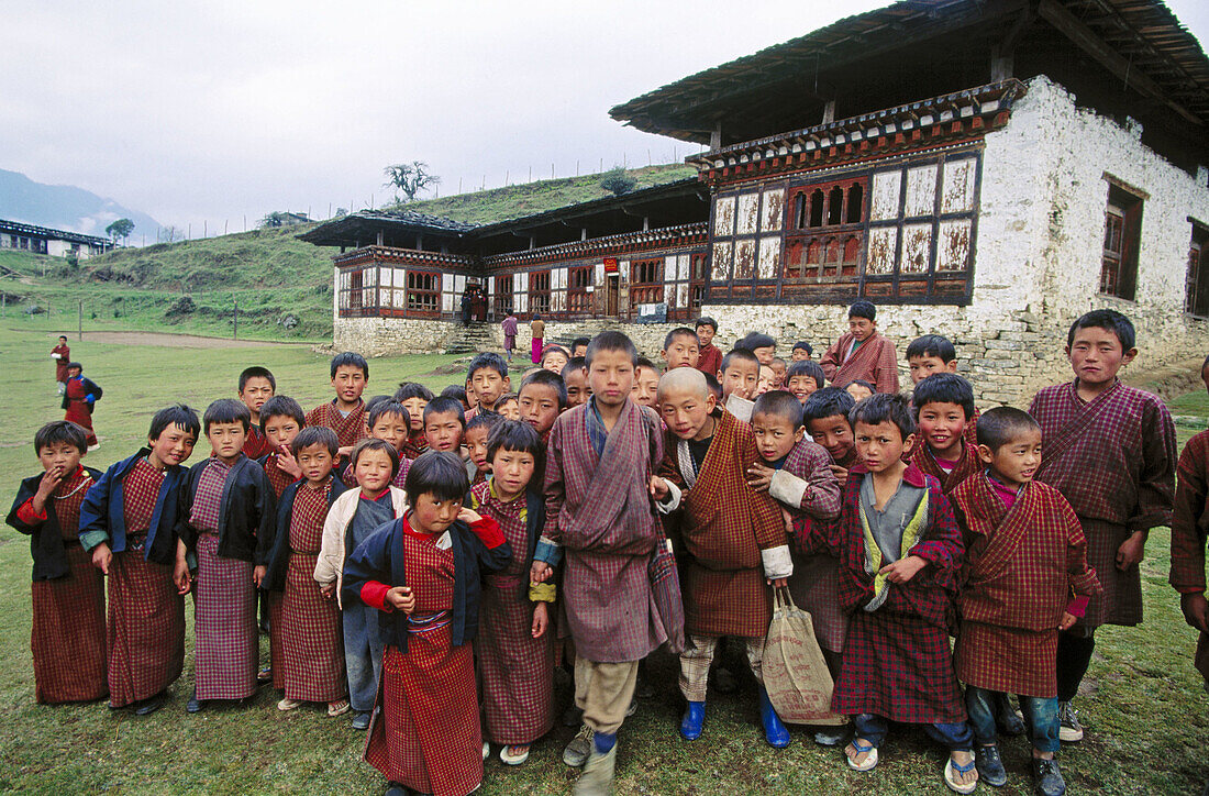 Gaza school. Mo Chu river. Bhutan