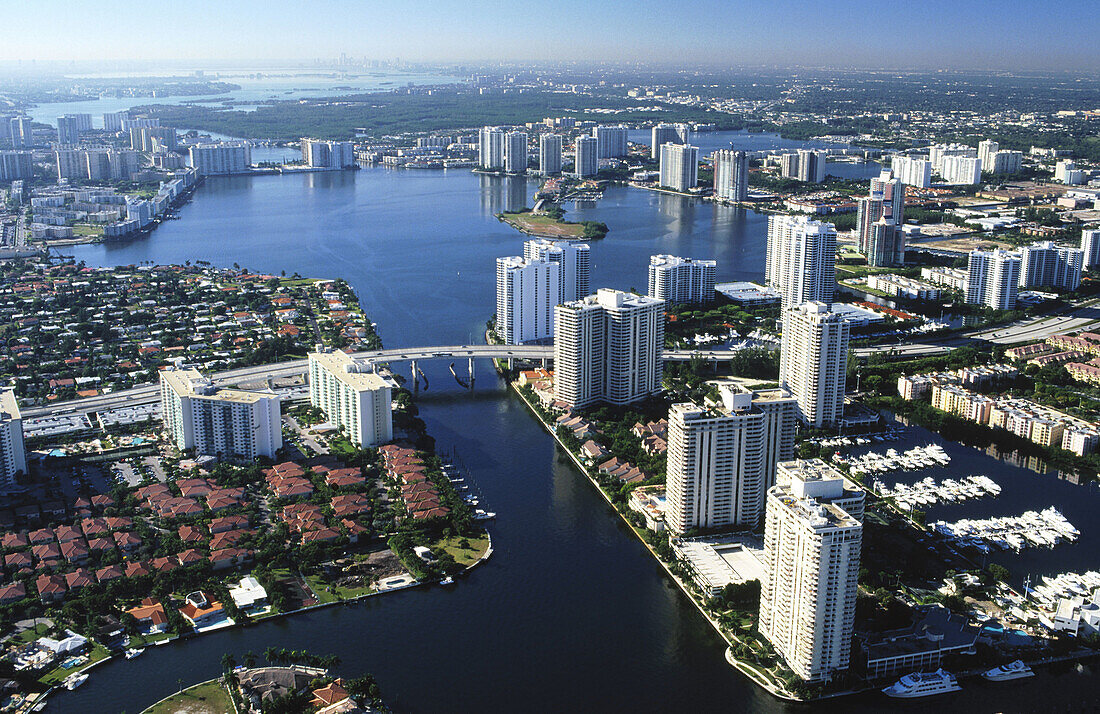 Intracoastal waterway, Miami, FL, USA