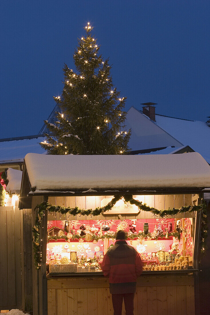 Christmas market in Bad Tölz, Upper Bavaria, Germany