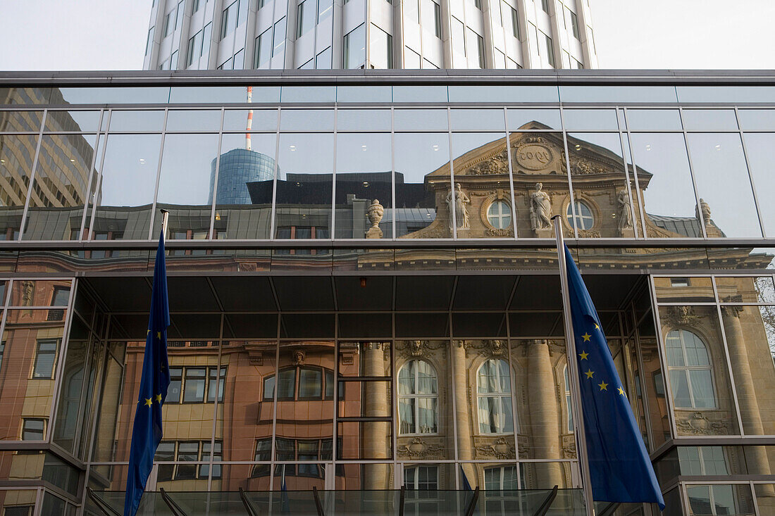 Traditional building reflected in skyscrape, Frankfurt, Hesse, Germany