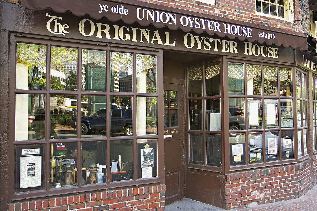 Boston, Massachusetts, Original Oyster House restaurant along Freedom Trail