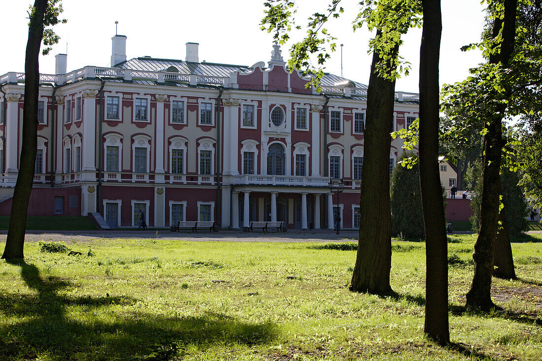 Kadriorg castle, home of an Art Museum, Tallinn, Estonia