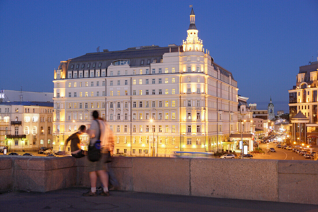 Hotel Baltschug Kempinski im Abendlicht, Moskau, Russland