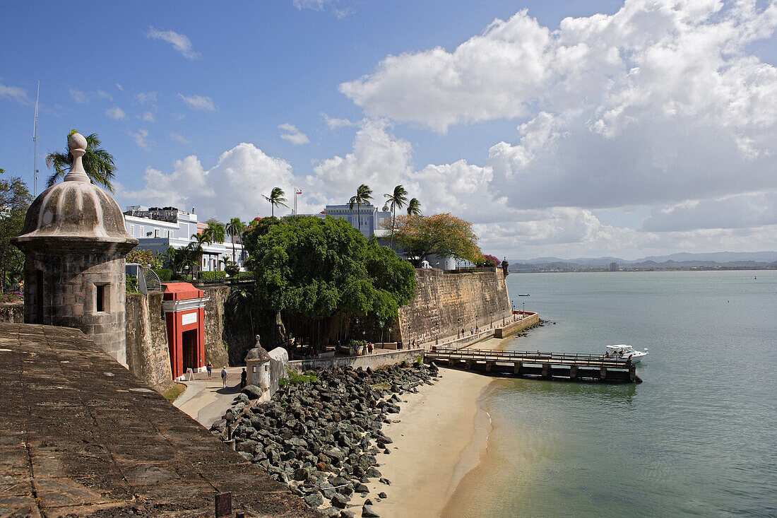 historic old town, Puerta de San Juan, San Juan, Puerto Rico