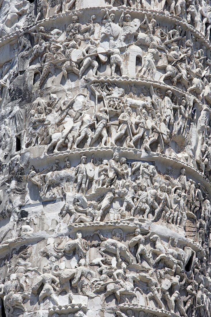 Detail der Mark Aurel Säule, Piazza Colonna, Rom, Italien, Europa