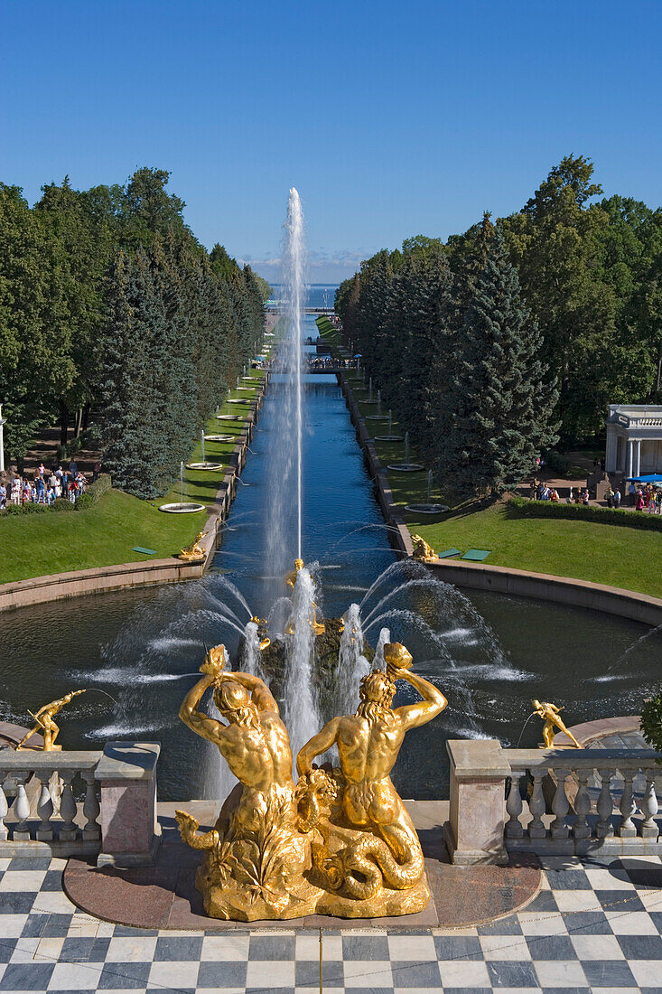 Schloss Peterhof, Grosse Kaskade, Sankt Petersburg, Russland