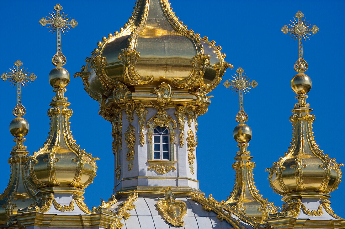 Östliche Schlosskirche von Peterhof, St. Petersburg, Russland