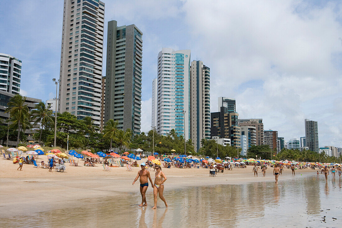 People on the beach, Recife Beach, Recife, Pernambuco, Brazil, South America
