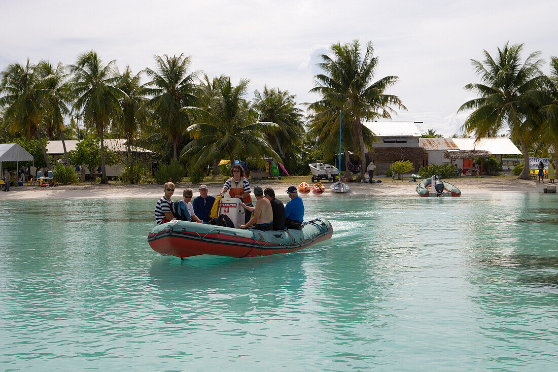 Zodiac inflatable dingy with passengers from sailing cruiseship Star Flyer (Star Clippers Cruises), Fakarava, The Tuamotus, French Polynesia