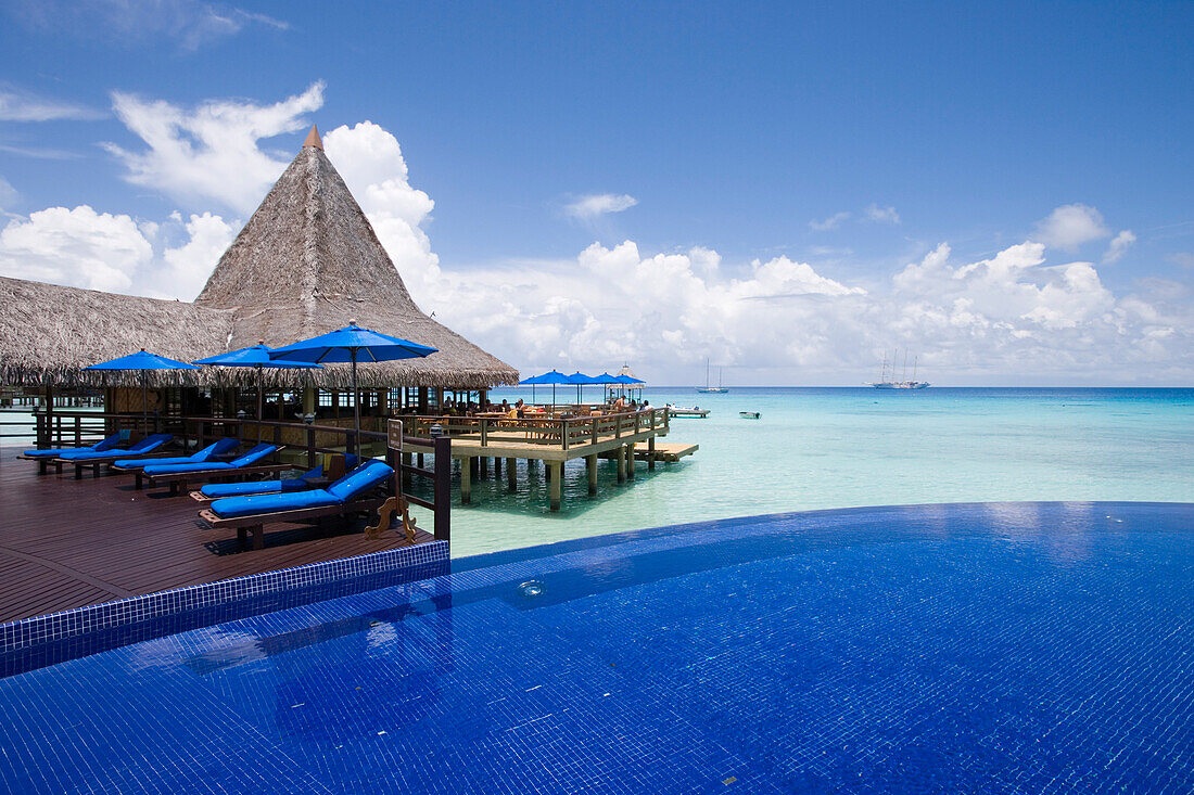 Swimming pool and bar of Hotel Kia Ora, Avatoru, Rangiroa, The Tuamotus, French Polynesia