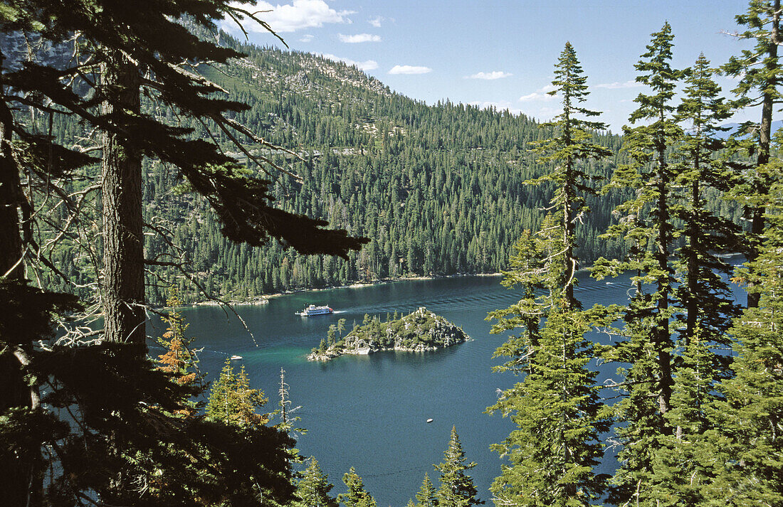 Lake Tahoe, Emerald Bay, Emerald Island, tour boat in summer. California. USA.