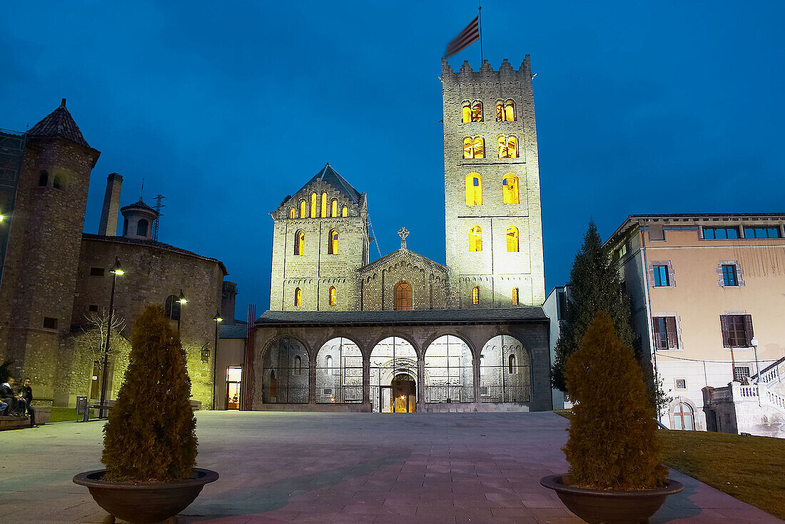 Night view of Romanesque monastery of Santa María de Ripoll (12th century), Ripollès. Girona province, Catalonia, Spain