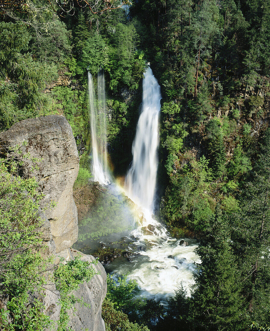 Barr Creek Falls. Upper Rogue River. Jackson County. Southern Oregon. USA