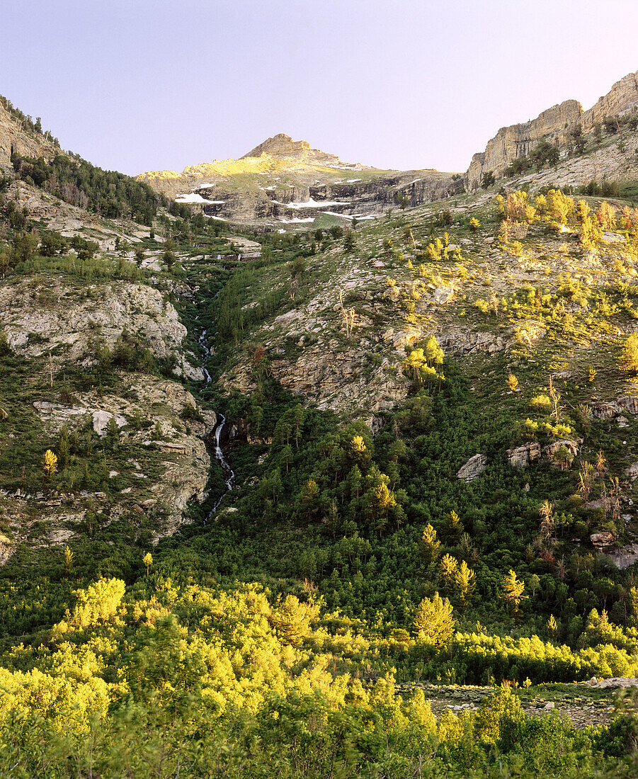 Sunrise in Lamoille Canyon, Ruby Mountains. Humboldt National Forest. Humboldt County. Nevada. USA.