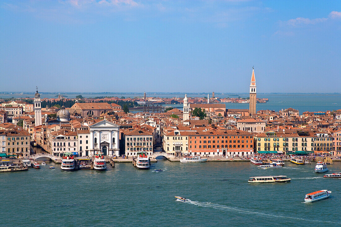 Blick auf Riva degli Schiavoni, Venedig, Venetien, Italien