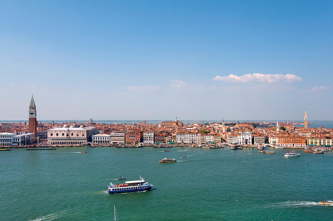 iew towards Doges Palace and St. Marks Square, Piazza San Marco, Venice, Veneto, Italy