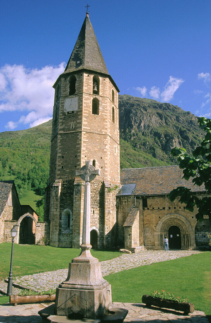 San Andrés Church in Salardú. Vall d Aran. Lleida province. Catalonia. Spain.