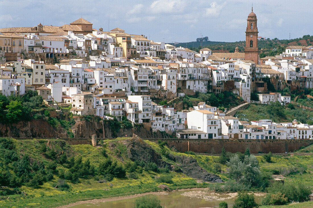 Montoro skyline and Guadalquivir River. Cordoba province. Andalucia. Spain