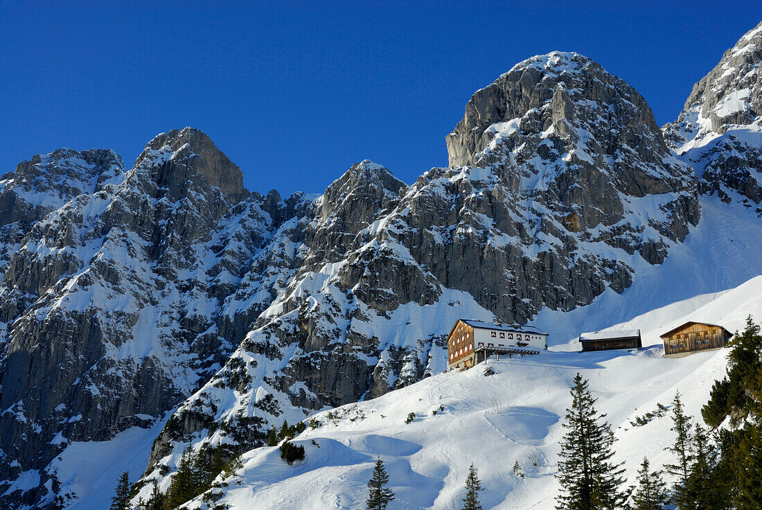 Alpine hut Gruttenhutte in snow, Wilder Kaiser range, Kaiser Mountain Range, Tyrol, Austria