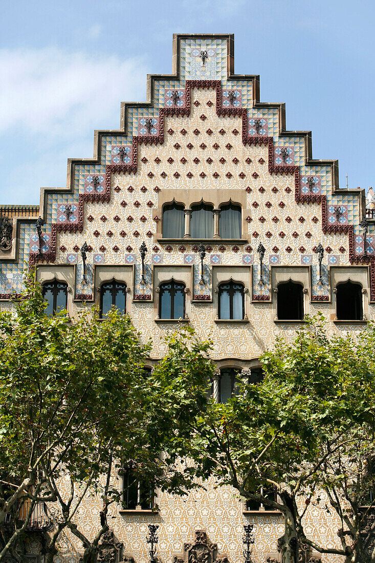 Casa Amatller, Josep Puig i Cadafalch, Passeig de Gracia, Barcelona, Catalonia, Spain