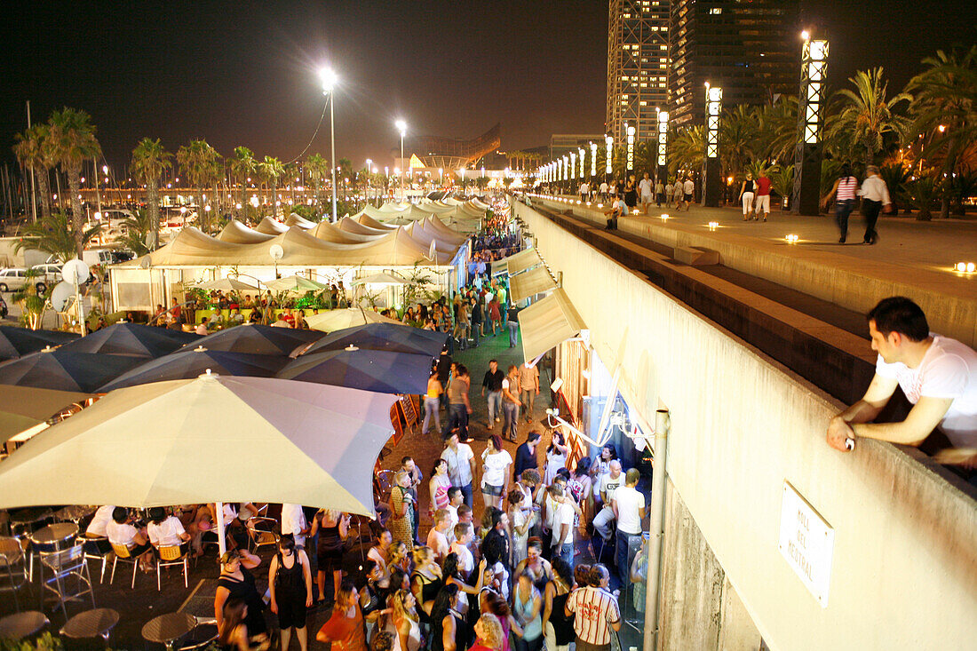 Nightlife, Moll Mestral, Port Olympico, Barcelona, Katalonien, Spanien