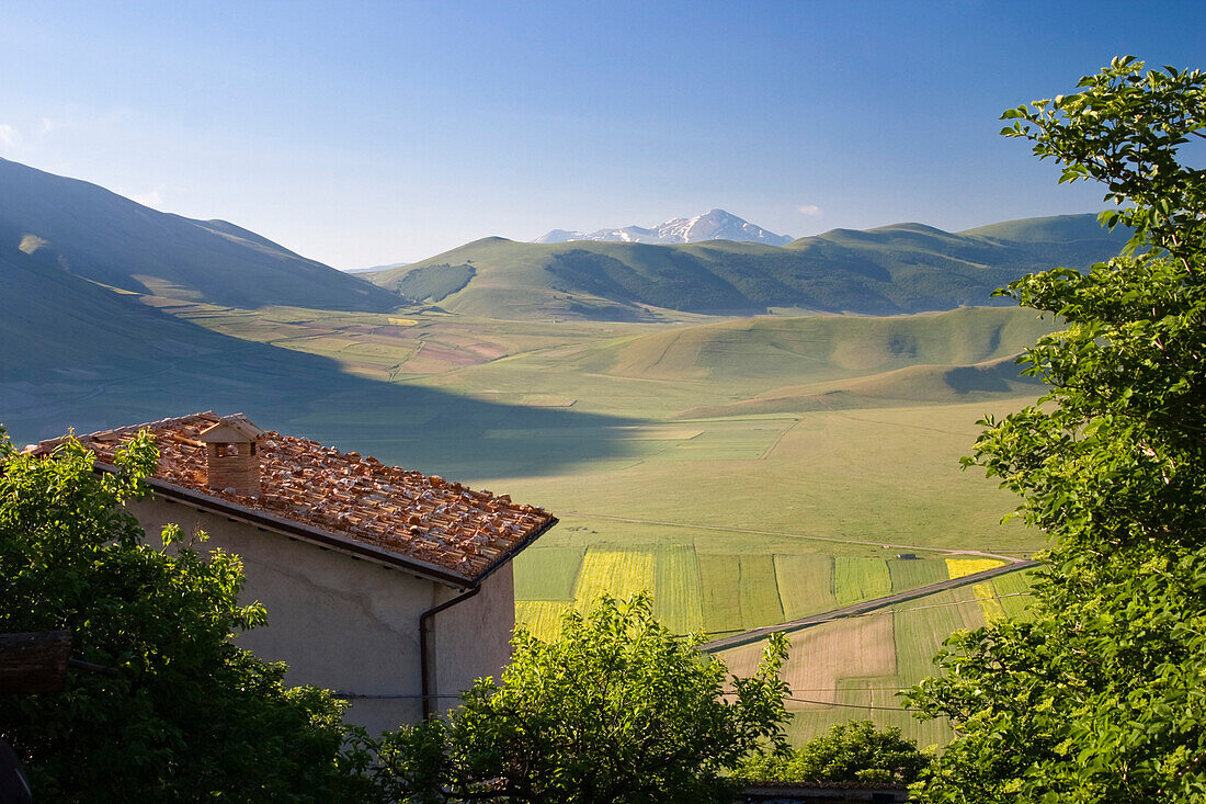 Piano Grande, Monti Sibillini Nationalpark bei Castelluccio, Umbrien, Italien