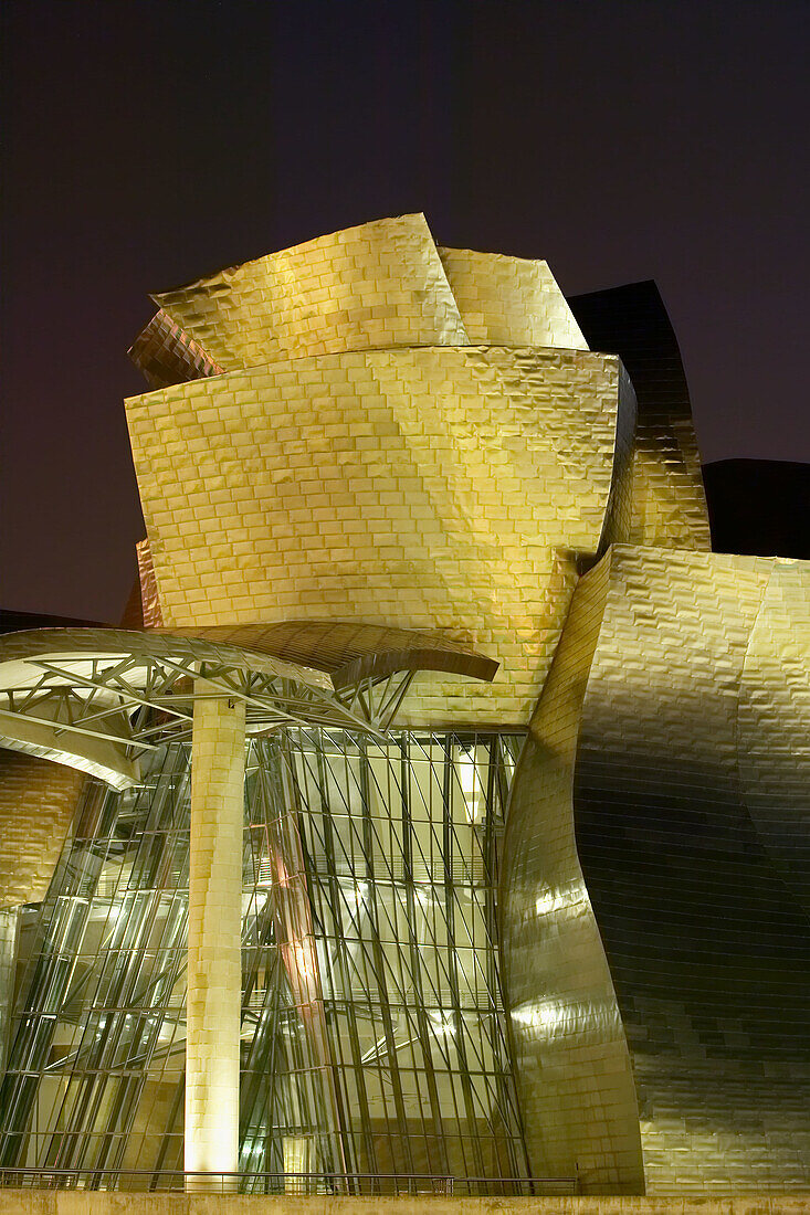 Guggenheim Museum by Frank O. Gehry. Bilbao, Biscay. Euskadi, Spain