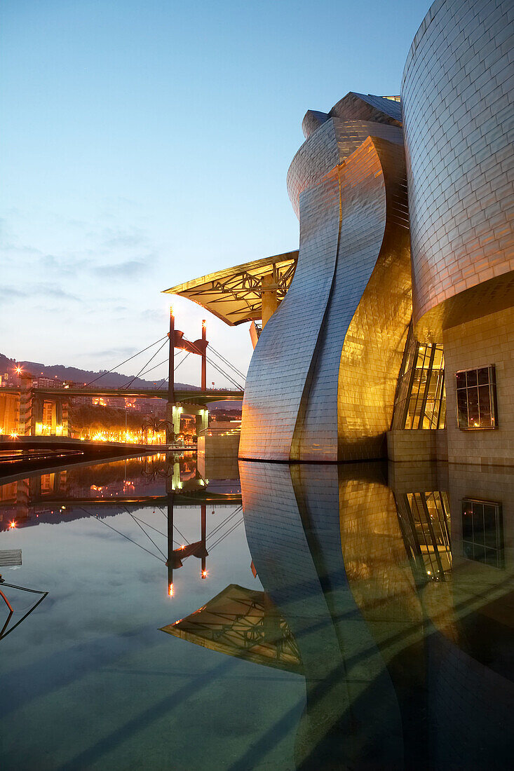 Guggenheim Museum by Frank O. Gehry. Bilbao, Biscay. Euskadi, Spain