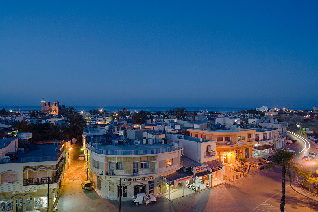 Blick von der Stadtmauer, Nacht, Famagusta, Ammochostos, Gazimagusa, Nordzypern, Zypern