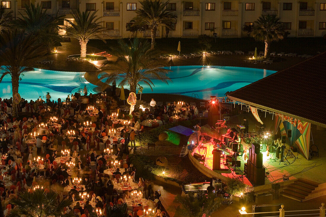 Candlelight dinner am Pool, Salamis Bay Conti Resort Hotel, Salamis, Nordzypern, Zypern