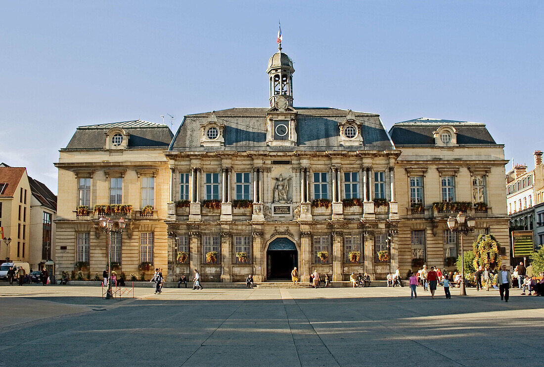 Town Hall, Troyes, Champagne - Ardennes region, France.