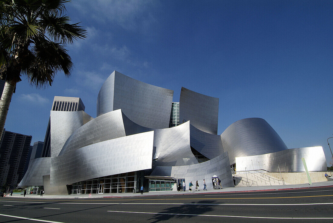 Walt Disney Concert Hall. Frank Gehry, architect. Los Angeles, California. USA.