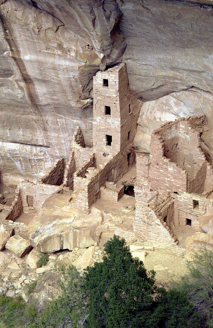 Square Tower House at Mesa Verde National Park, Colorado, USA