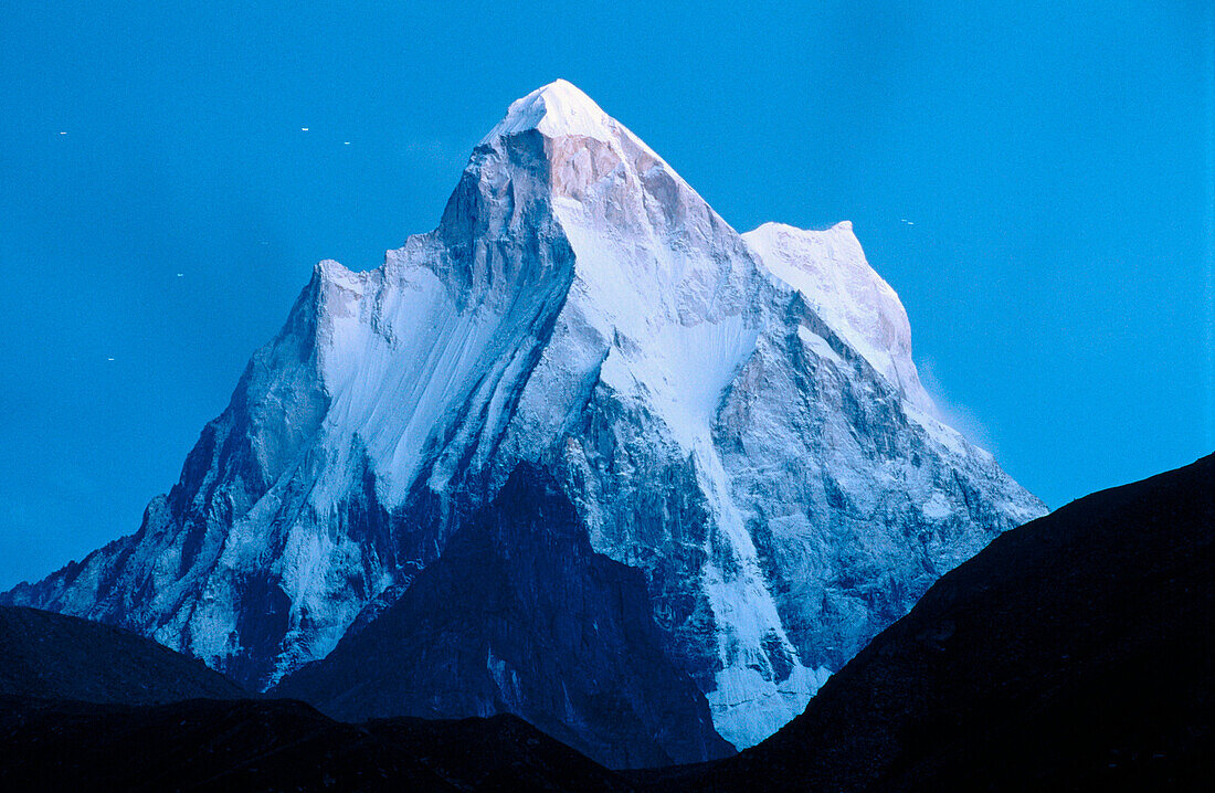 Shivling (6543 m). Himalaya. Garhwal. Uttar Pradesh. Indien