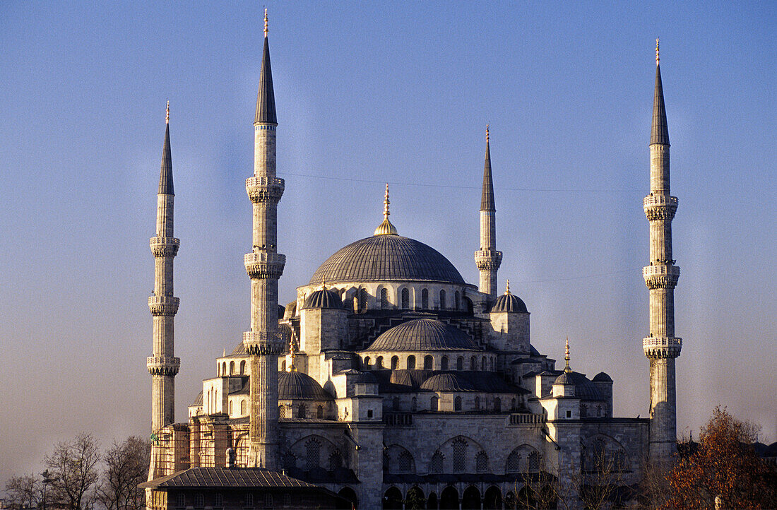 Blaue Moschee (Sultan-Ahmed-Moschee), Sultanahmet, Istanbul. Türkei