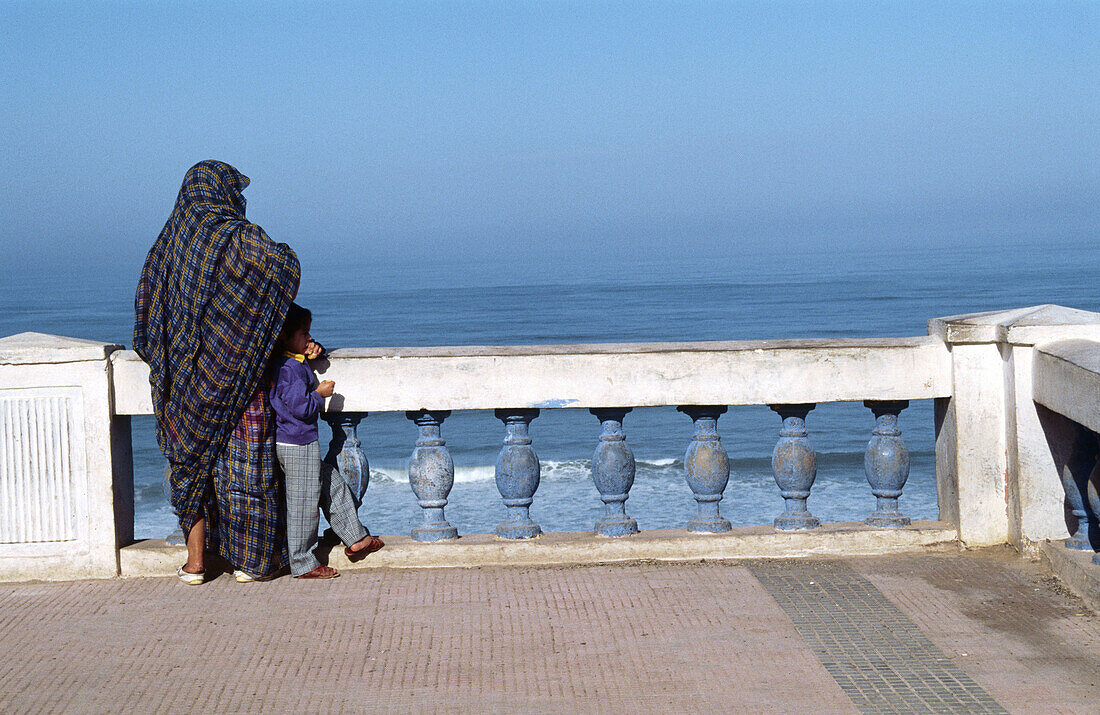 Mother and child in Sidi-Ifni. Morocco
