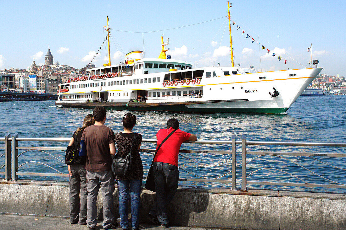 Fähre, Istanbul, Türkei