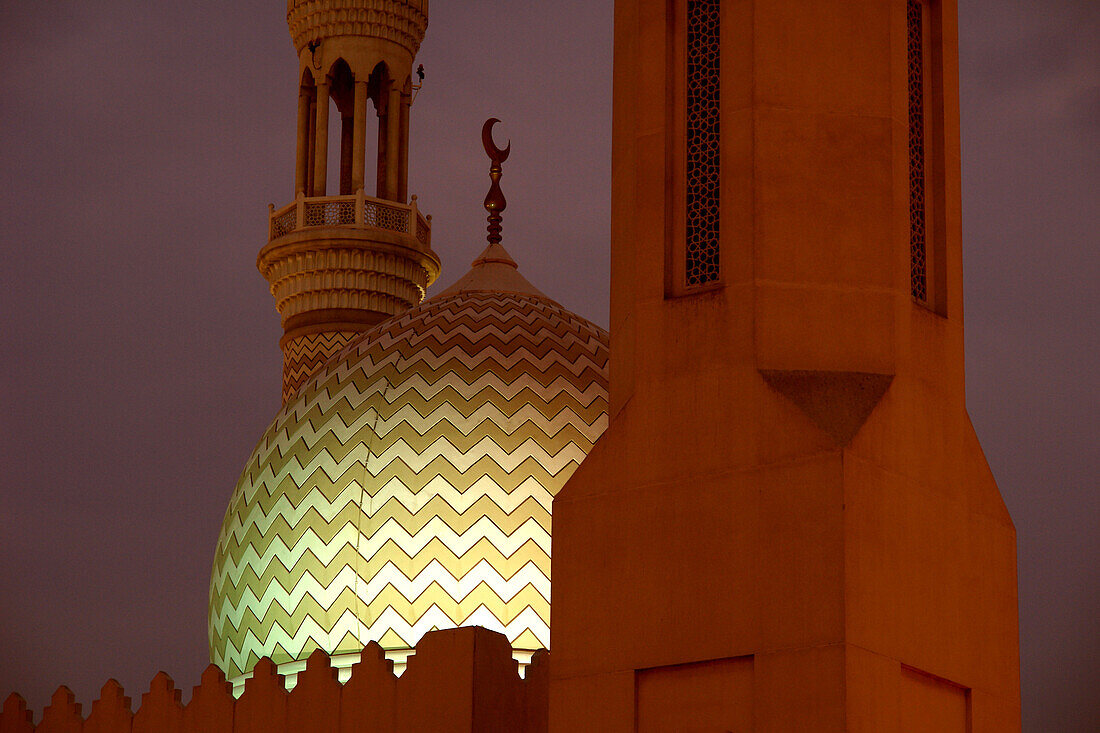 Moschee in Ras Al Khaimah, RAK, Vereinigte Arabische Emirate, VAE