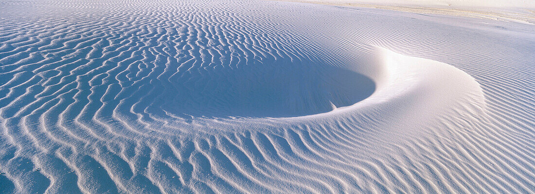 White Sand National Monument in Nuevo Mexico. USA