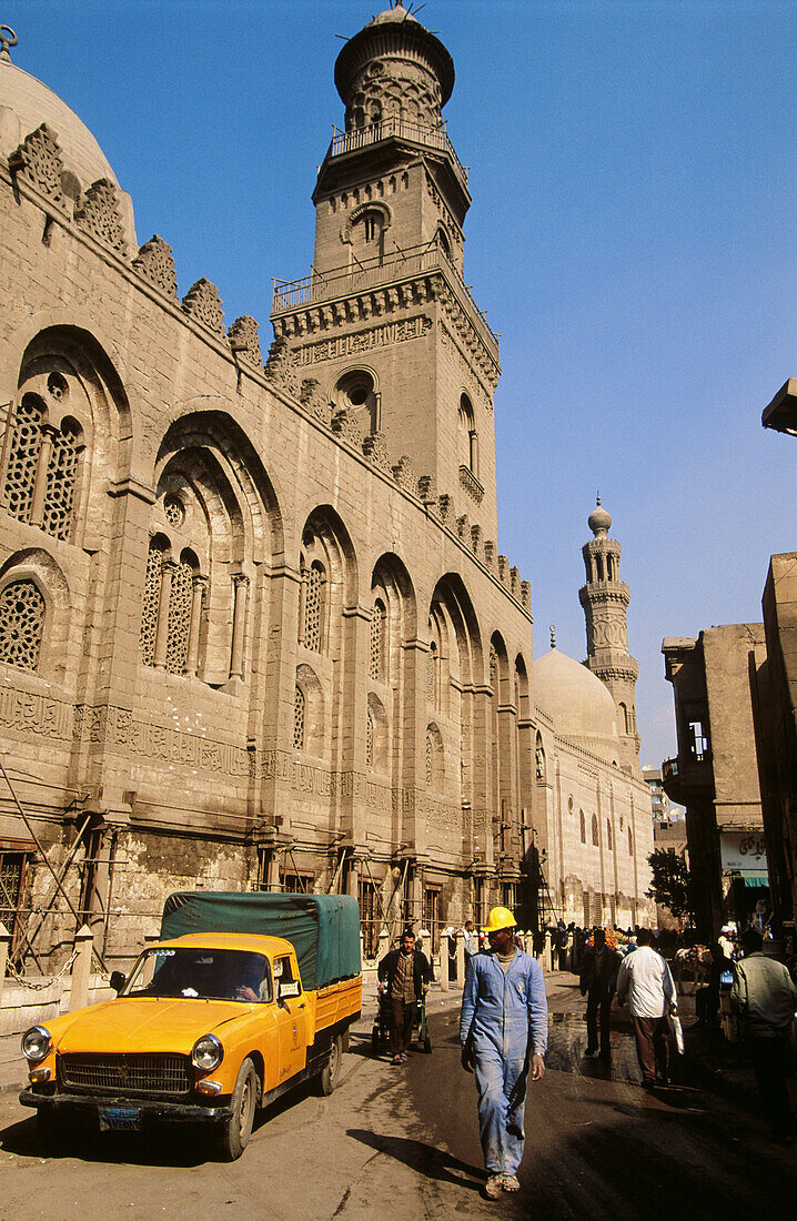 Al Janjur Qalaun Mosque in Cairo s old town. Egypt