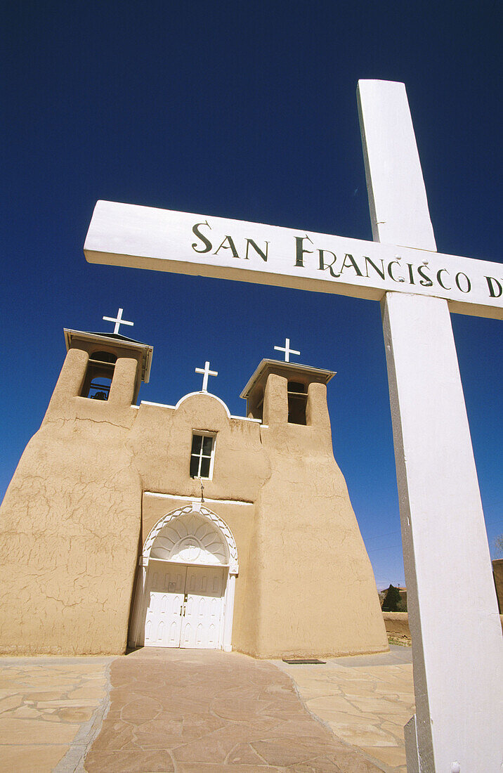 Church of San Francisco de Asís. Taos. New Mexico, USA