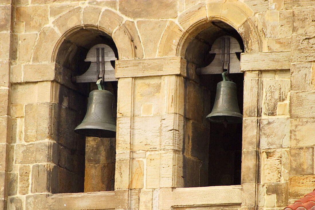  Arch, Arches, Architectural detail, Architectural details, Architecture, Bell, Bell tower, Bell towers, Bells, Building, Buildings, Call, Calling, Catholic, Catholicism, Christian, Christianity, Church, Churches, Color, Colour, Couple, Daytime, Detail, D