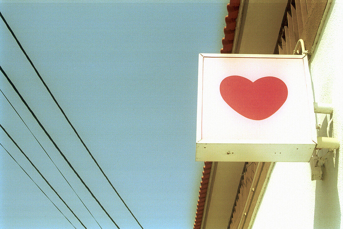  Ceiling love, Color, Colour, Concept, Concepts, Daytime, Detail, Details, Exterior, Heart, Hearts, Horizontal, Love, Outdoor, Outdoors, Outside, Portugal, Retail love, Shop sign, Sign, Signs, Symbol, Symbols, L40-275711, agefotostock 