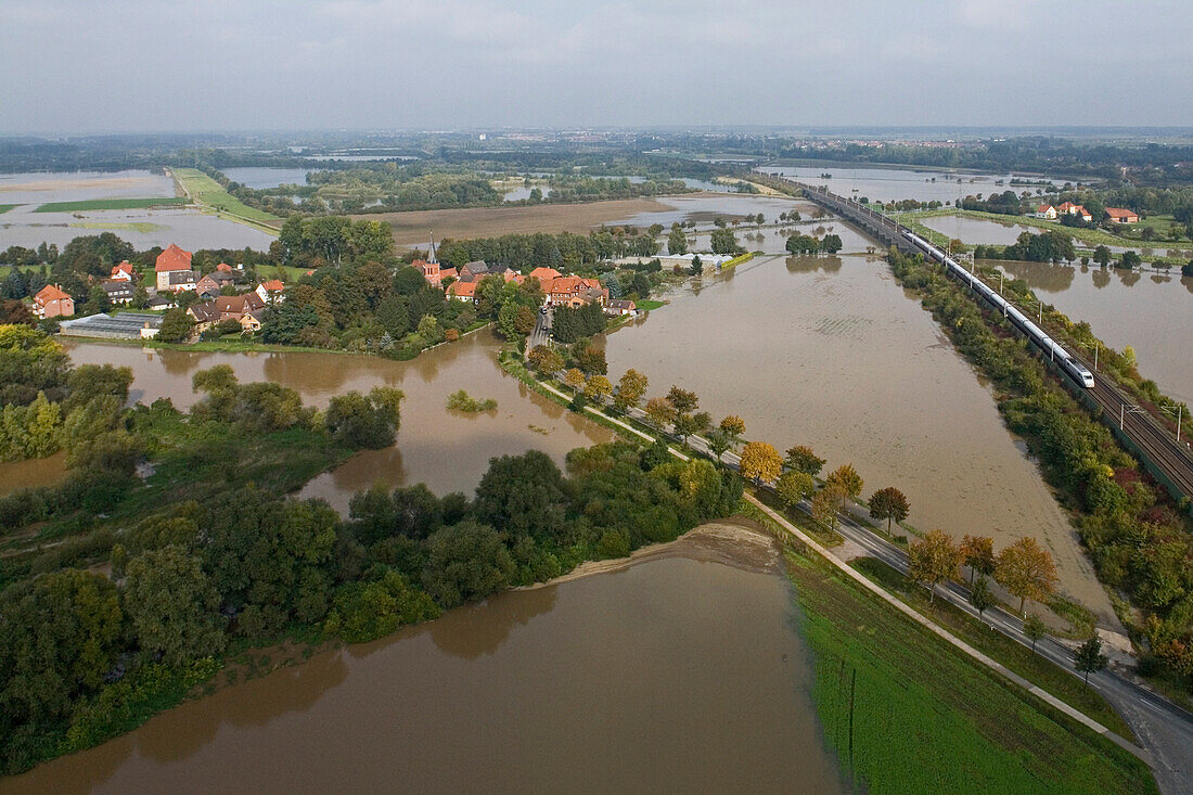 Floodwaters of river Leine, near Hanover, Lower Saxony, Germany
