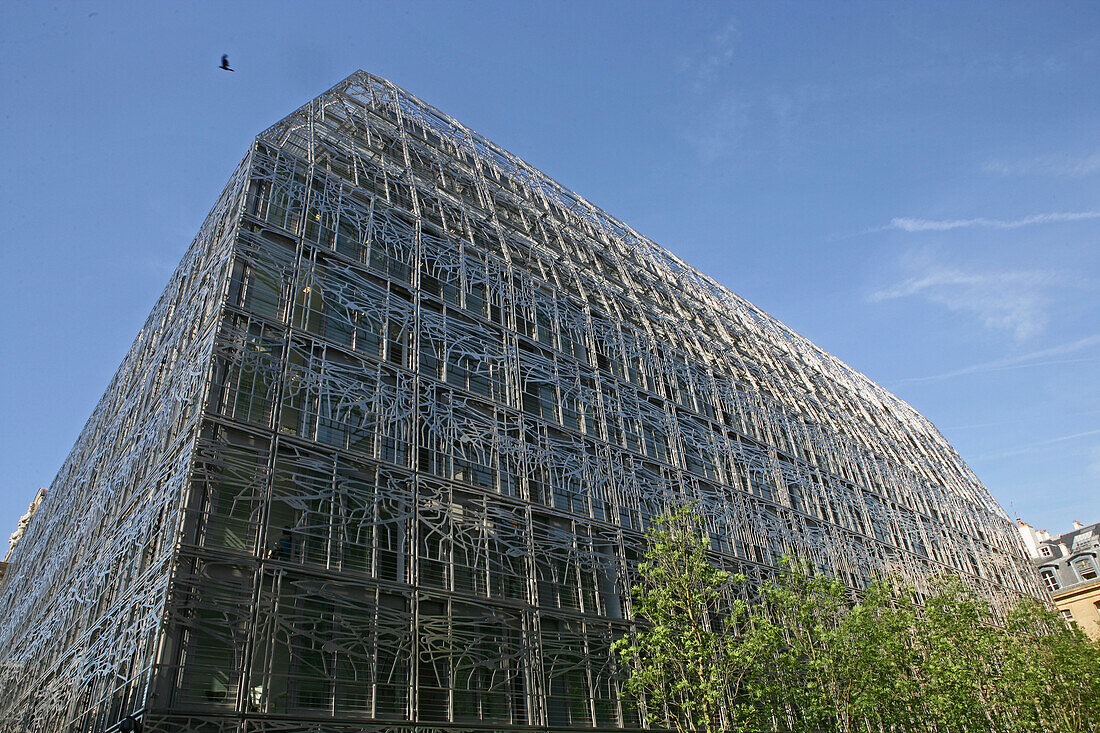 Bürogebäude mit Stahlfassade, Paris, Frankreich, Europa